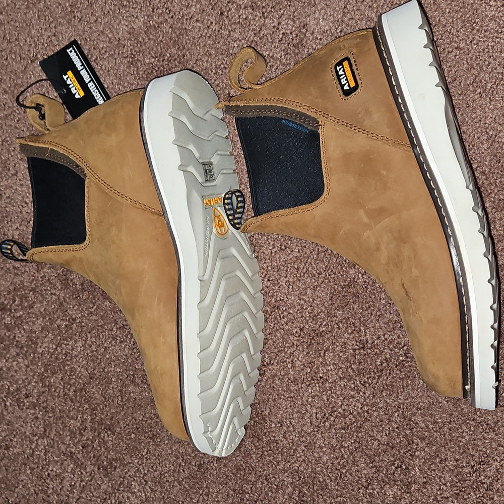 Ariat Womens Boots Size 8 And NWT - Picture 4 of 12